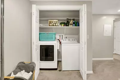 1073 N 175 E, Layton, UT 84041 - Photo 14