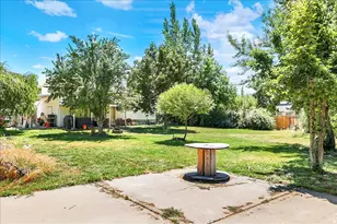 1073 N 175 E, Layton, UT 84041 - Photo 34