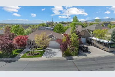 3957 W Honey Locust Ln, Cedar Hills, UT 84062 - Photo 52