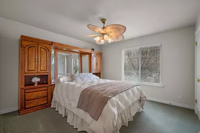 3957 W Honey Locust Ln, Cedar Hills, UT 84062 - Photo 18
