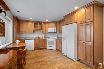 3957 W Honey Locust Ln, Cedar Hills, UT 84062 - Photo 24