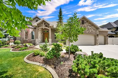 1926 E Gray Fox Dr E, Draper, UT 84020 - Photo 2