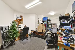 1926 E Gray Fox Dr E, Draper, UT 84020 - Photo 28