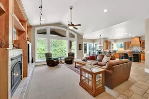 1926 E Gray Fox Dr E, Draper, UT 84020 - Photo 8