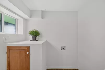 2246 E Evergreen View Ct, Salt Lake City, UT 84109 - Photo 30