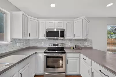 2246 E Evergreen View Ct, Salt Lake City, UT 84109 - Photo 14