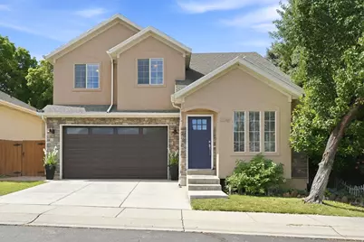 2246 E Evergreen View Ct, Salt Lake City, UT 84109 - Photo 2