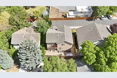 2246 E Evergreen View Ct, Salt Lake City, UT 84109 - Photo 36