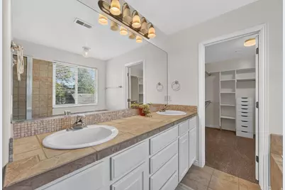 2246 E Evergreen View Ct, Salt Lake City, UT 84109 - Photo 18