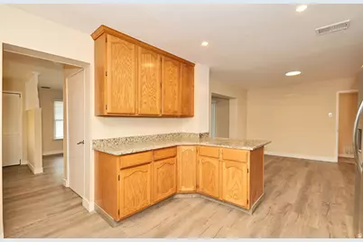 4545 W 4775 S, Salt Lake City, UT 84118 - Photo 16