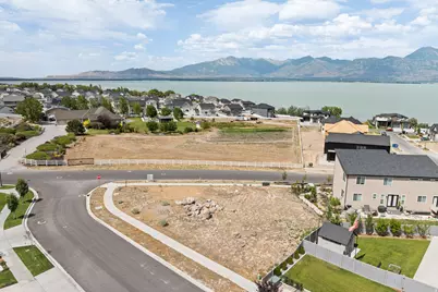 3492 S Meadowlark Ln, Saratoga Springs, UT 84045 - Photo 4