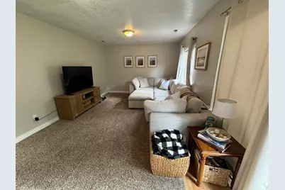 4244 Westlake Dr, Roy, UT 84067 - Photo 16