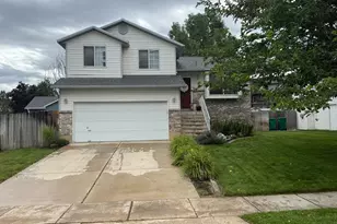 4244 Westlake Dr, Roy, UT 84067 - Photo 44
