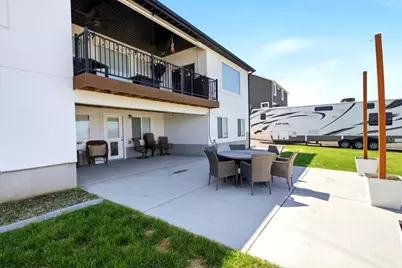 8271 N Iron Horse Dr, Lake Point, UT 84074 - Photo 4