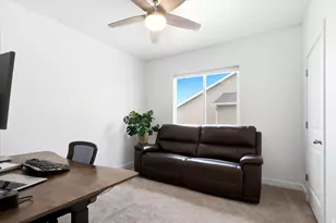 8271 N Iron Horse Dr, Lake Point, UT 84074 - Photo 30