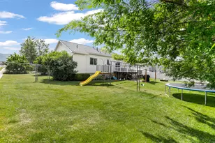 1964 S Dahl Ln, Syracuse, UT 84075 - Photo 34