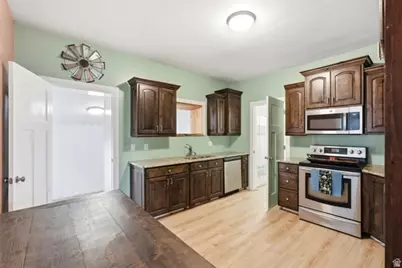 113 E 155 S, Malad City, ID 83252 - Photo 12