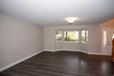 7038 S Horizon Cir E, Cottonwood Heights, UT 84121 - Photo 20