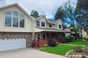7038 S Horizon Cir E, Cottonwood Heights, UT 84121 - Photo 2