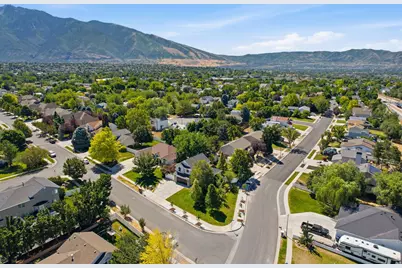 444 E Wilde Cherry Way, Sandy, UT 84070 - Photo 60