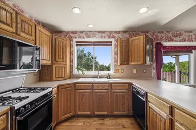 1139 N 3150 E, Layton, UT 84040 - Photo 18