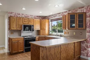 1139 N 3150 E, Layton, UT 84040 - Photo 16