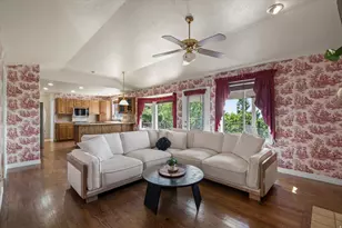 1139 N 3150 E, Layton, UT 84040 - Photo 12