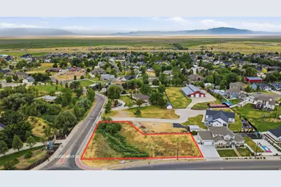 786 S Angel St W #6, Kaysville, UT 84037 - Photo 12