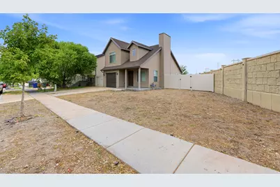 210 S Montgomery St W, Salt Lake City, UT 84104 - Photo 4
