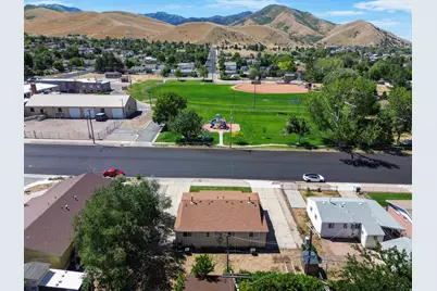 177 E Vine St, Tooele, UT 84074 - Photo 36