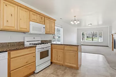 285 W 60 S, Hyde Park, UT 84318 - Photo 12