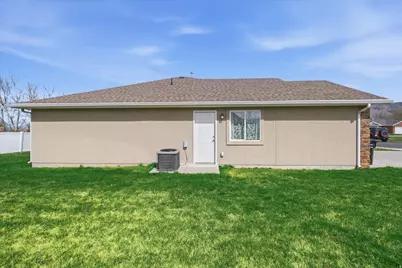 285 W 60 S, Hyde Park, UT 84318 - Photo 24