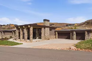 2365 E Golden Eagle Cir, Hideout, UT 84036 - Photo 6