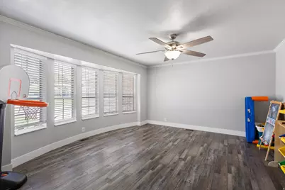 10469 S 2330 W, South Jordan, UT 84095 - Photo 8