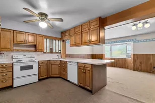 1460 W 12600 S, Riverton, UT 84065 - Photo 32