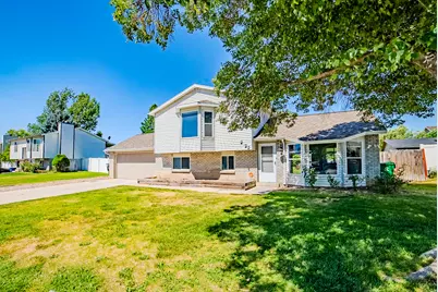 6366 S Westbrook Dr W, Taylorsville, UT 84129 - Photo 2