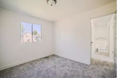 6366 S Westbrook Dr W, Taylorsville, UT 84129 - Photo 18