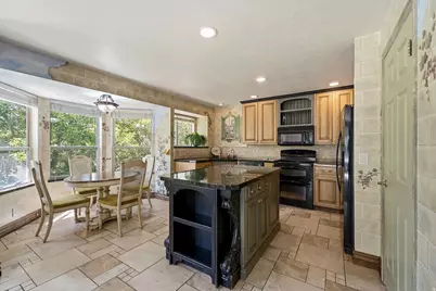 1684 E Pheasant Brook Rd, Sandy, UT 84092 - Photo 14