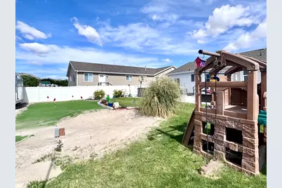 6935 W Dalmation St, West Valley, UT 84128 - Photo 6