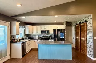 6935 W Dalmation St, West Valley, UT 84128 - Photo 20