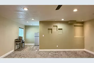 6935 W Dalmation St, West Valley, UT 84128 - Photo 40