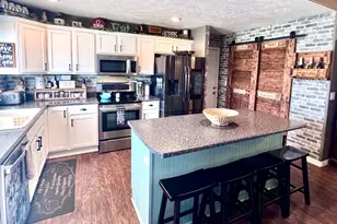 6935 W Dalmation St, West Valley, UT 84128 - Photo 20