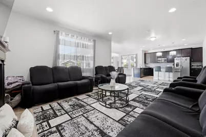 7 E Starside Dr, Stansbury Park, UT 84074 - Photo 4
