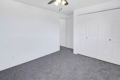 236 N 500 W, Clearfield, UT 84015 - Photo 12