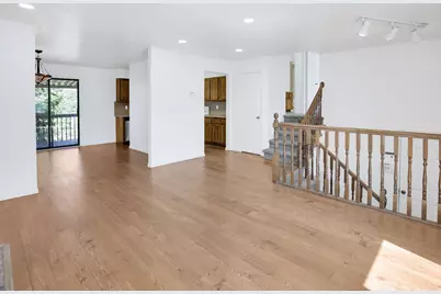 236 N 500 W, Clearfield, UT 84015 - Photo 4