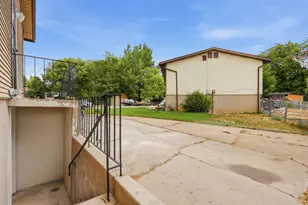 629 W King Cir N, Layton, UT 84041 - Photo 26