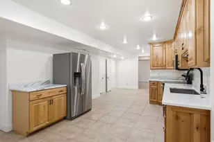 3027 W Homestead Rd, Snyderville, UT 84098 - Photo 42