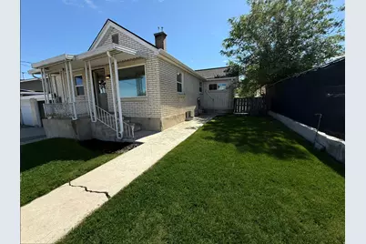 55 S 300 W, Mount Pleasant, UT 84647 - Photo 2