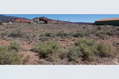 400 W Main St N, Torrey, UT 84775 - Photo 2