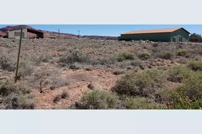 400 W Main St N, Torrey, UT 84775 - Photo 6